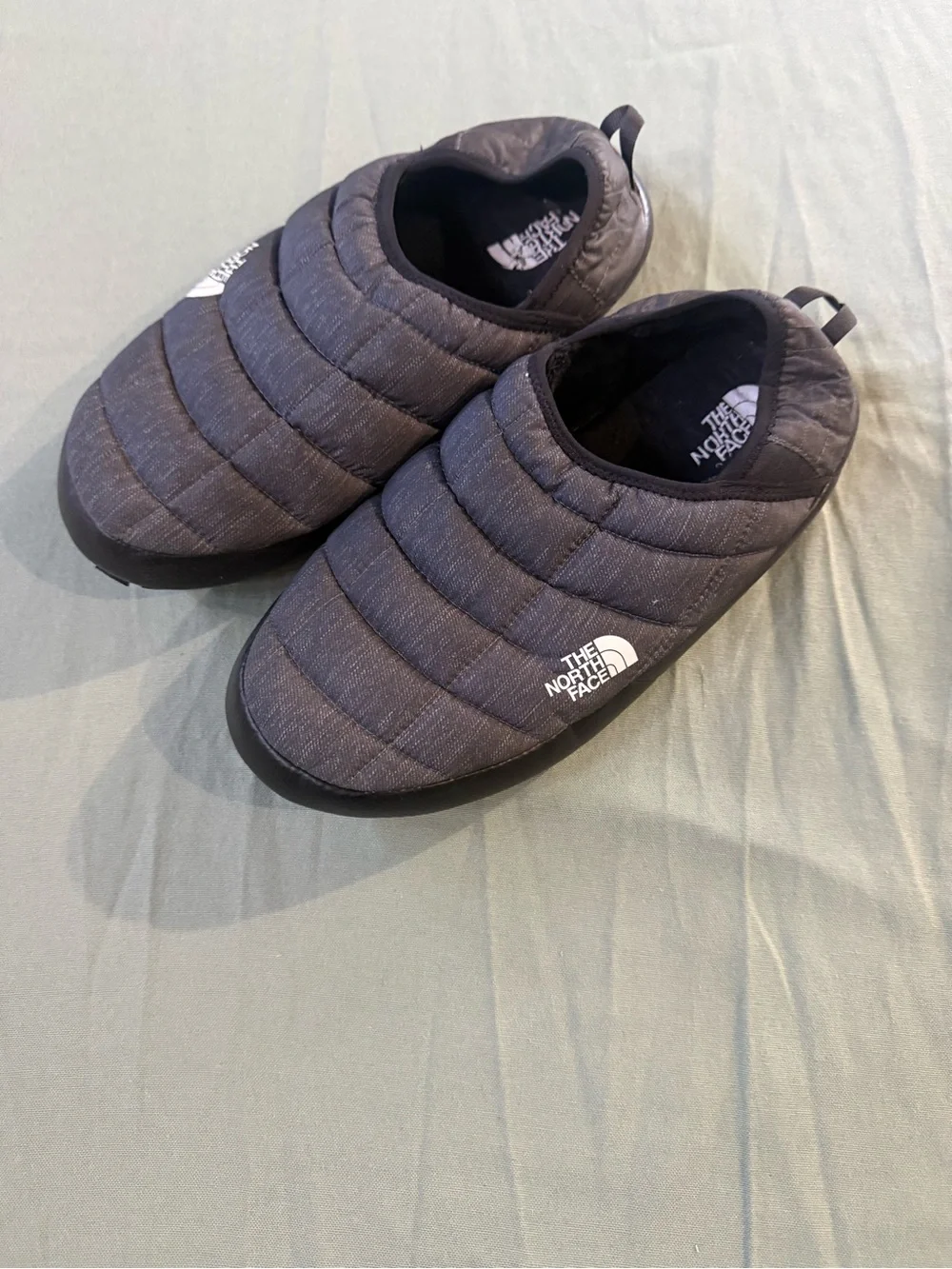 Men's The North Face Insulated Thermoball Slippers Gray 10